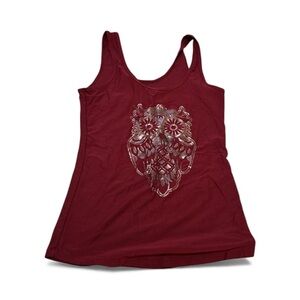 No Boundaries Maroon Owl Graphic Tank Top